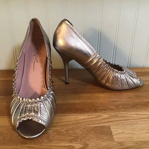 Gwyneth Metallic Leather Stilettos (9.5M)
